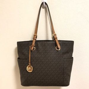 Authentic Michael Kors Tote 👜
